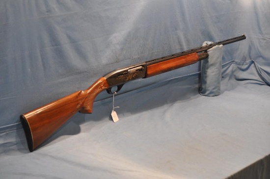 Remington Model 1100 28 ga. Semi auto shotgun