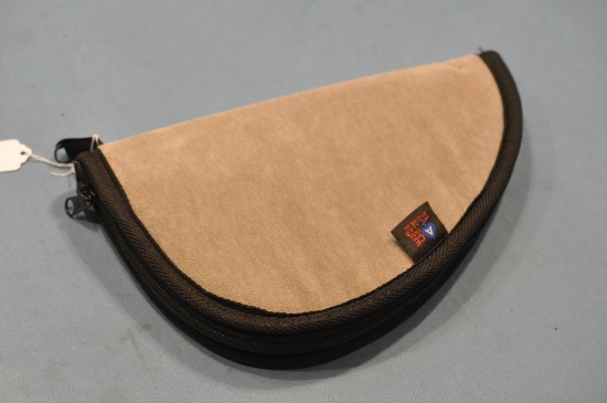 Soft pistol case