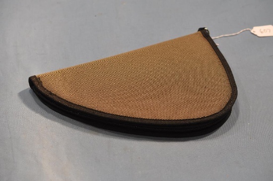 Soft pistol case