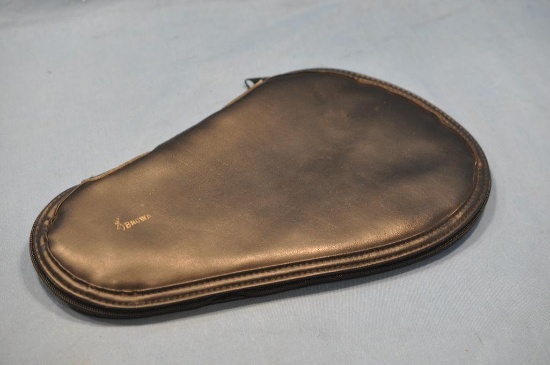 Soft pistol case