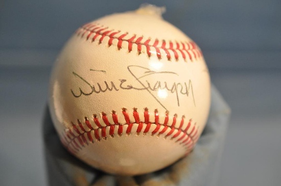 WILLIE STARGELL AUTOGRAPHED BASEBALL