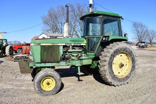 '81 JD 4240 2wd tractor