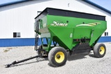 '07 Demco 650 gravity wagon