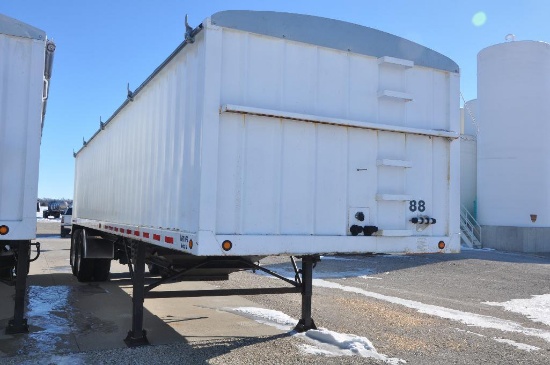 '05 Hart Mfg. 34' steel hopper bottom grain trailer