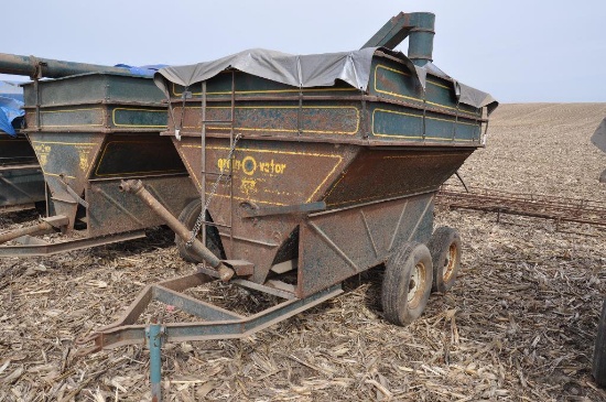 Grain-O-Vator feed auger wagon