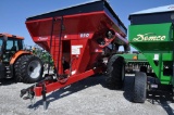 Demco 850 grain cart