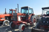 '80 IH 1086 2wd tractor