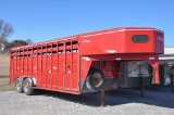 '00 Titan 7'x20' tandem axle gooseneck livestock trailer