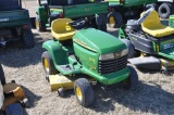 John Deere LT166 lawn tractor