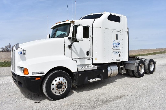 '03 Kenworth T600 semi