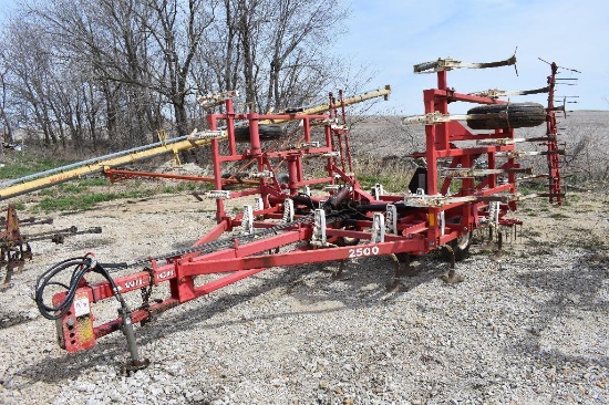 Wilrich 21' field cultivator