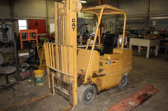 Cat T60B LP forklift, 2-stage mast, 7,342 hrs., SN 339889
