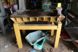 Heavy duty welding table