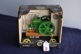 ERTL 1/6TH SCALE JD MODEL E STATIONARY ENGINE