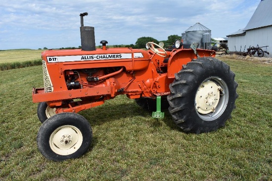'66 Allis-Chalmers D17 Series IV utility tractor