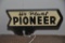 WE PLANT PIONEER AG RELATED LICENSE PLATE TOPPER