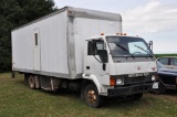 '94 Mitsubishi single axle straight truck w/ cargo box