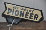 WE PLANT PIONEER AG RELATED LICENSE PLATE TOPPER