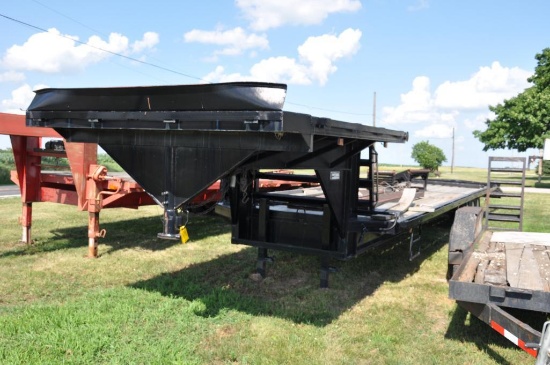 '99 Kirk's 40' gooseneck flatbed trailer