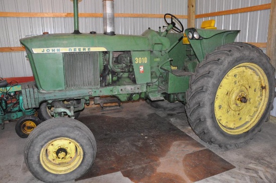 John Deere 3010 tractor