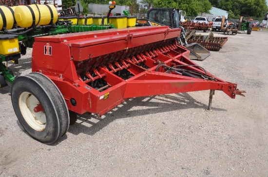 IH 5100 13' Soybean Special grain drill