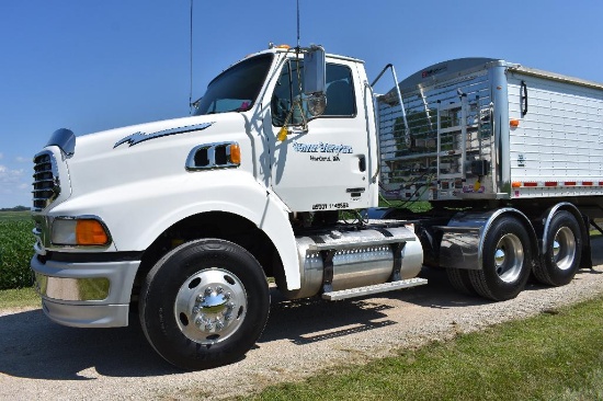 '07 Sterling A9500 day cab semi