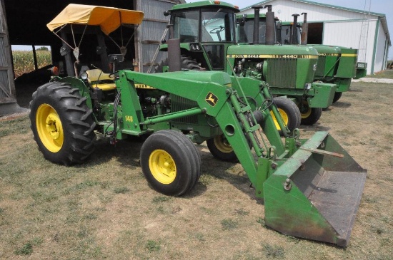 '78 JD 2640 2wd tractor w/loader