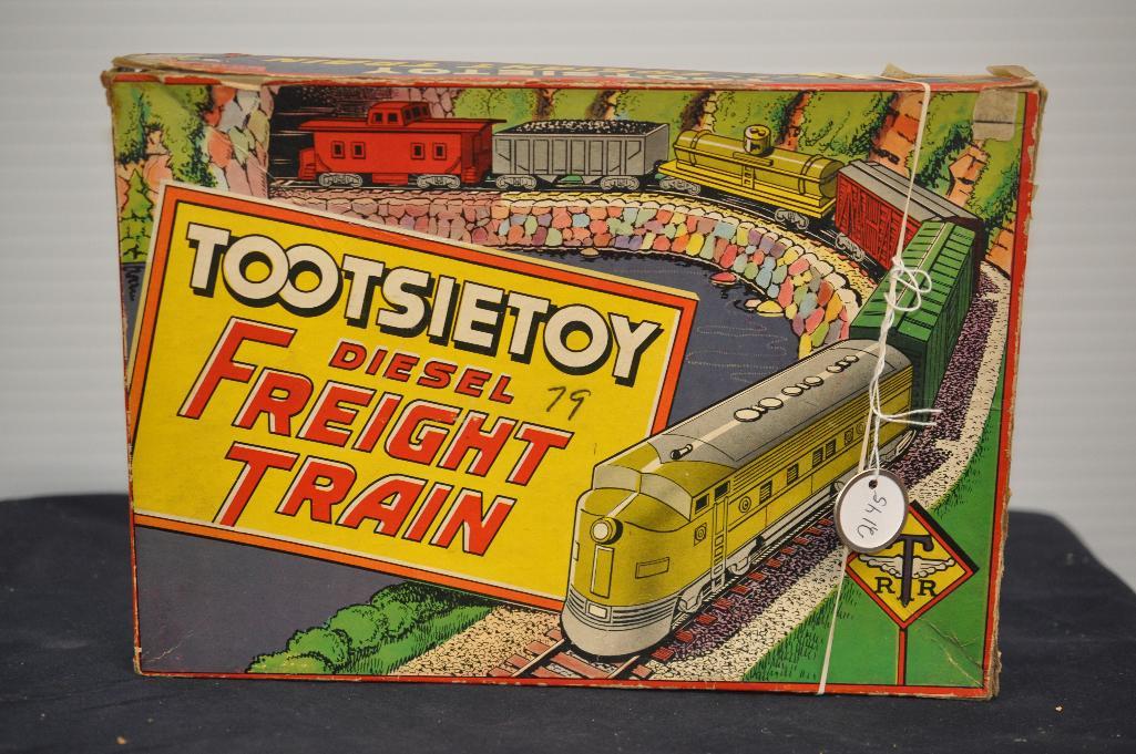 TOOTSIETOY DIESEL FREIGHT TRAIN PLAY SET | Proxibid