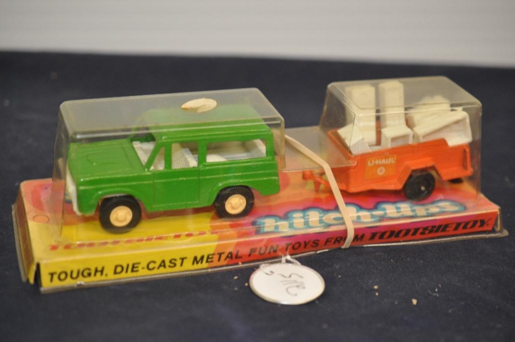 tootsie toy land rover