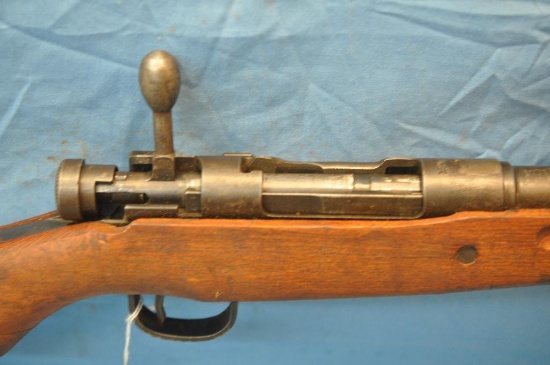 BOLT ACTION MILITARY RIFLE