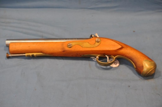 REPRODUCTION ULTRA-HI .67 CAL. BLACK POWDER PISTOL