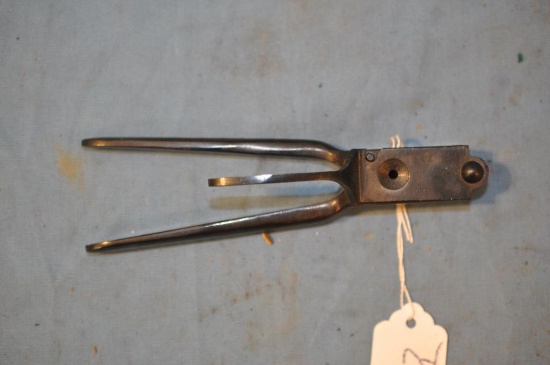 REPRODUCTION HAND LOADER