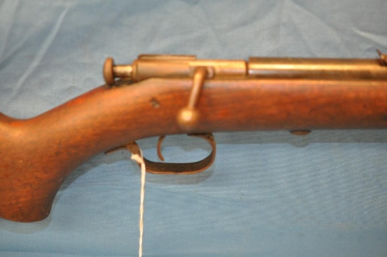 WINCHESTER MODEL 60 .22 CAL. BOLT ACTION RIFLE