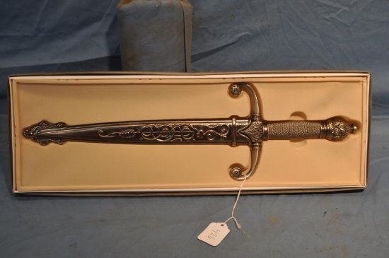 FOREIGN MADE DAGGER