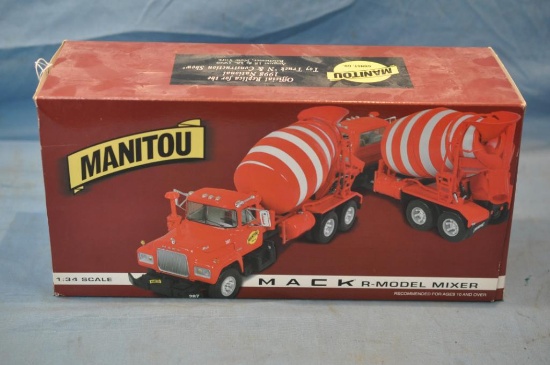 FIRST GEAR 1/34TH SCALE MANITOU MACK MODEL R MIXER