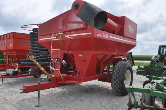 EZ-Trail 500 grain cart