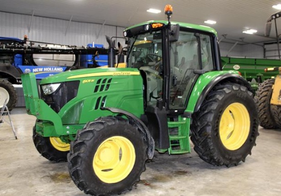 '14 JD 6105M MFWD tractor