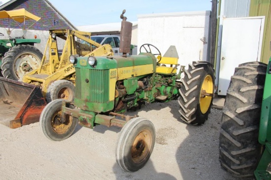 1960 John Deere 435 tractor