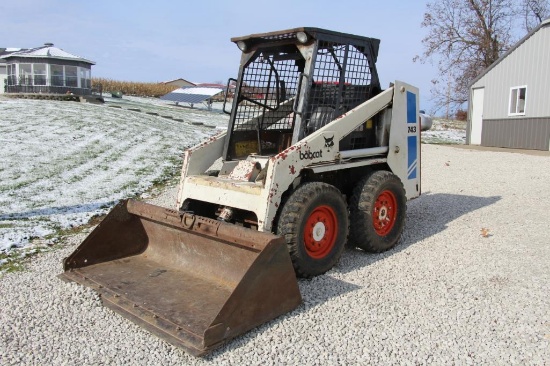 Bobcat 743 skid loader