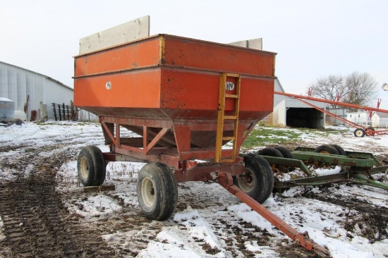 J&M 250 gravity wagon