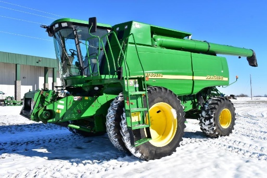 2005 John Deere 9760STS 4wd combine