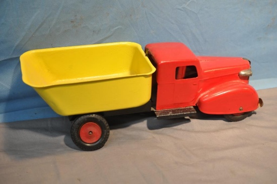 15.5" WYANDOTTE DUMP TRUCK