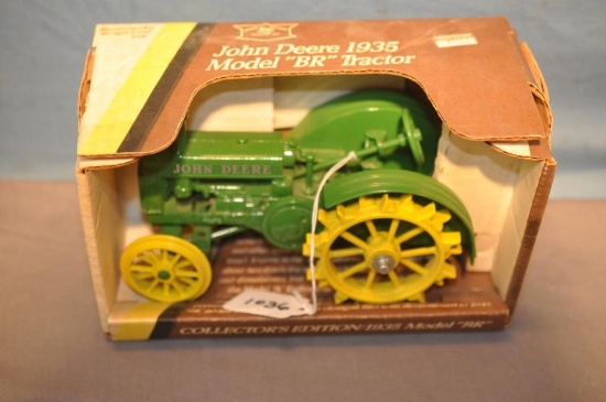 ERTL 1/16TH SCALE JD 1935 "BR" TRACTOR