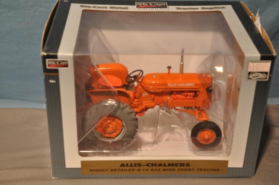 SPEC CAST 1/16TH SCALE AC D-14 GAS TRACTOR