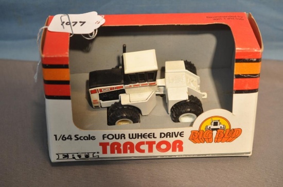 ERTL 1/64TH SCALE BIG BUD TRACTOR