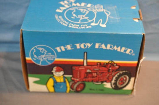 ERTL 1/16TH SCALE FARMALL SUPER M-TA TRACTOR, 1991 TOY FARMER