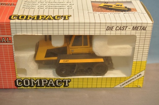 JOAL 1/50TH SCALE CAT CHALLENGER 65 TRACTOR