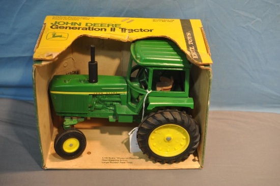 ERTL 1/16TH SCALE JD GENERATION II TRACTOR