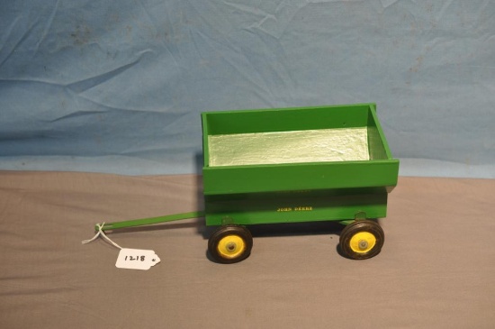 WOODEN JD BARGE WAGON ON RUNNING GEAR