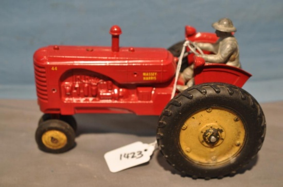 1/16TH SCALE MH 44 TRACTOR